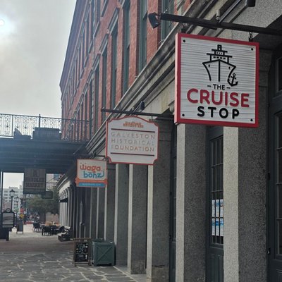 Historic Strand District Walking Tour in Galveston